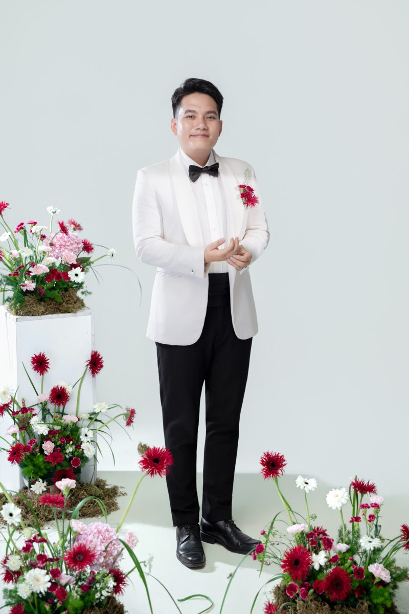 Chú rể Nguyễn Quang Dũng